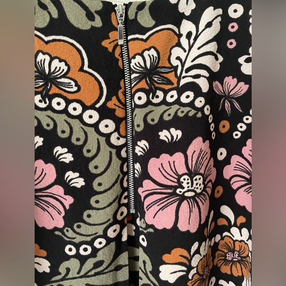 Cropped shirt - Picture 4 of 4